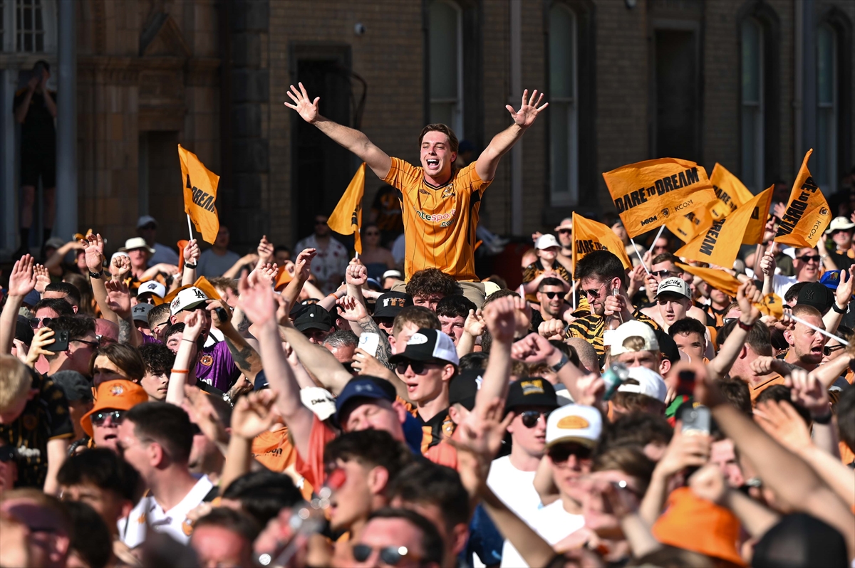 AA-20260525-41493872-41493859-HULL_CITY_PREMIER_LIGE_YUKSELISINI_TARAFTARIYLA_KUTLADI