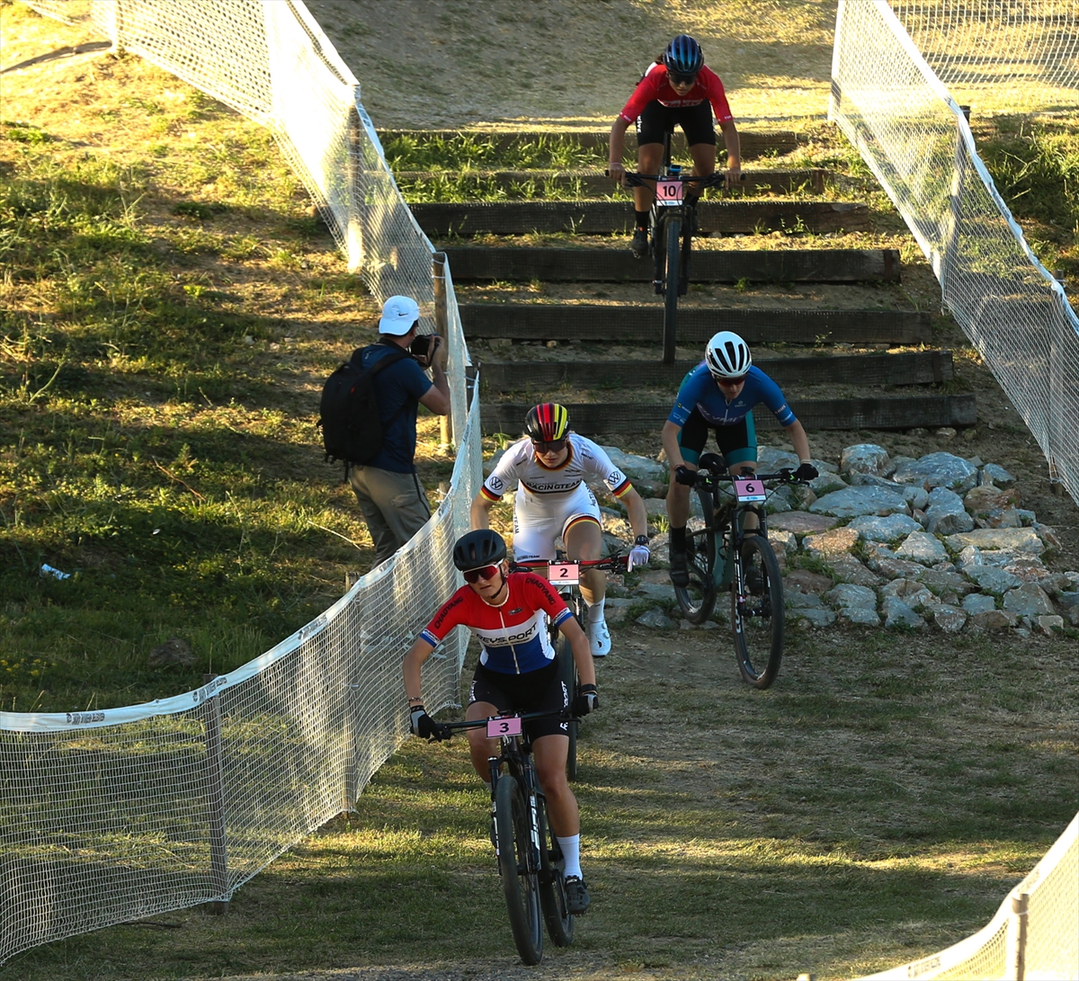 AA-20260614-41673930-41673924-MTB_ELIMINATOR_DUNYA_KUPASININ_ILK_ETABI_TAMAMLANDI