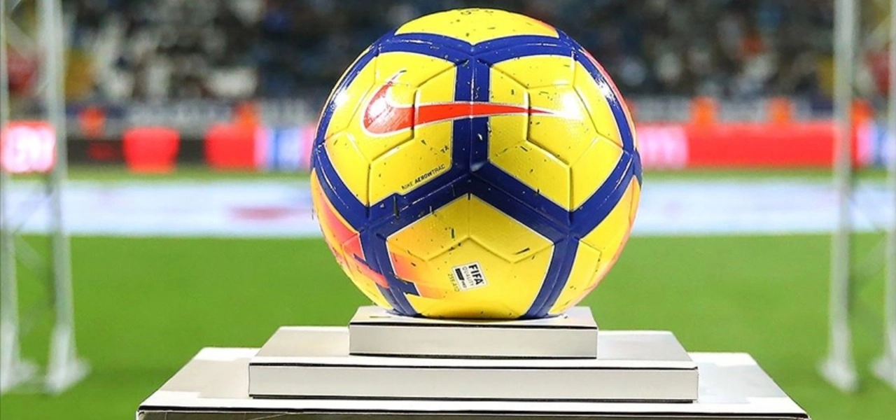 1. Lig’de zirve yarışı kızıştı: Erzurumspor FK avantajlı