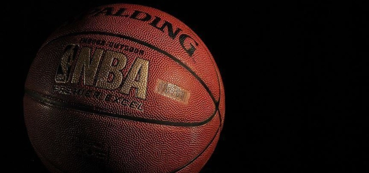 Knueppel parladı, Hornets Knicks’in galibiyet serisini bitirdi