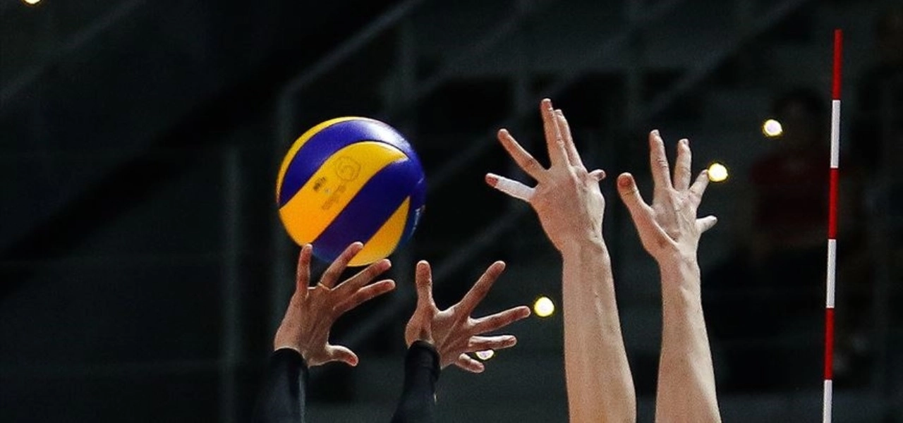 Kadın voleybol millileri yarı finalde