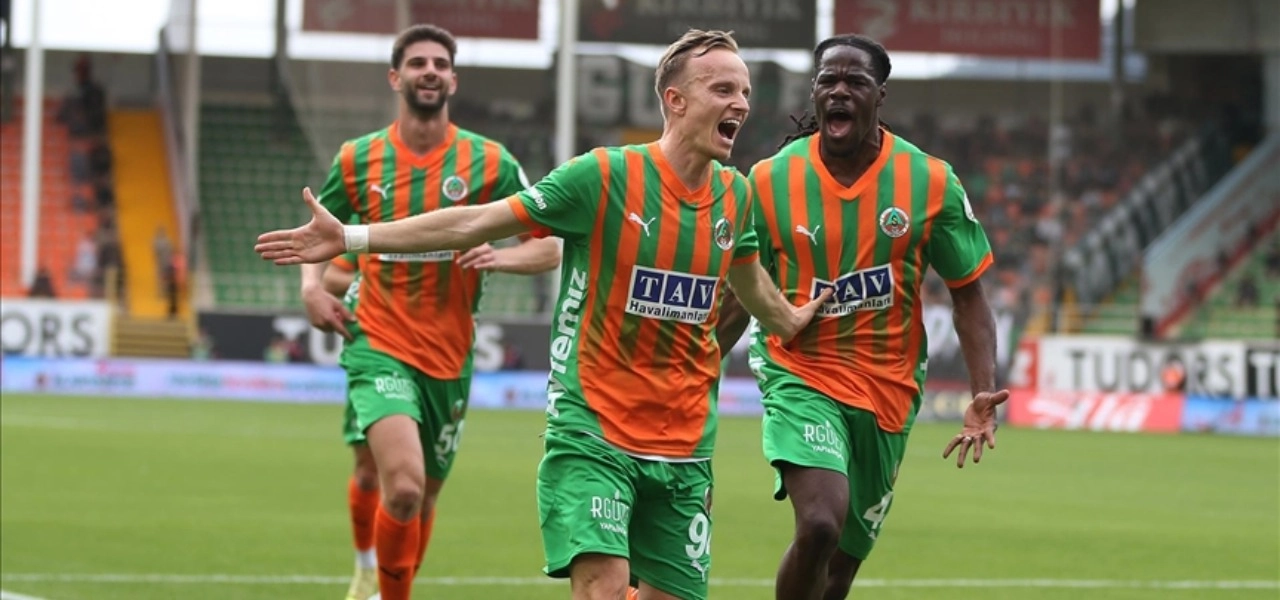 Alanyaspor Süper Lig’de berabere kralı oldu