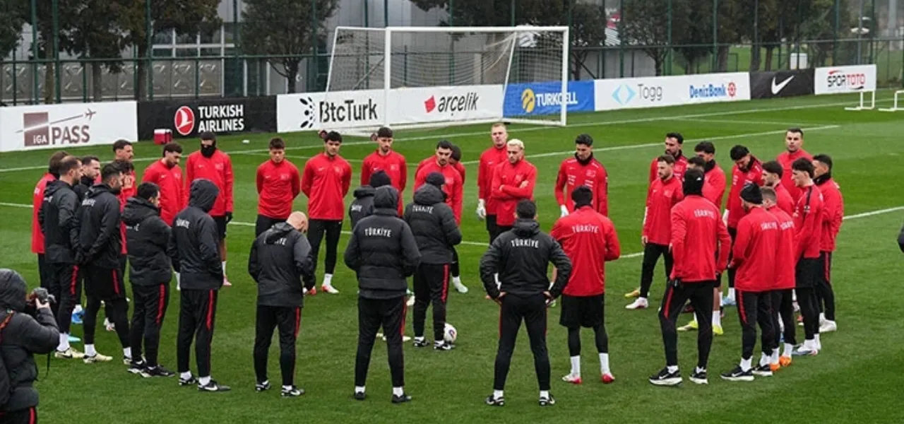 Türkiye-Kosova maç öncesi kritik gelişme: Sahada final, tribünde gerilim