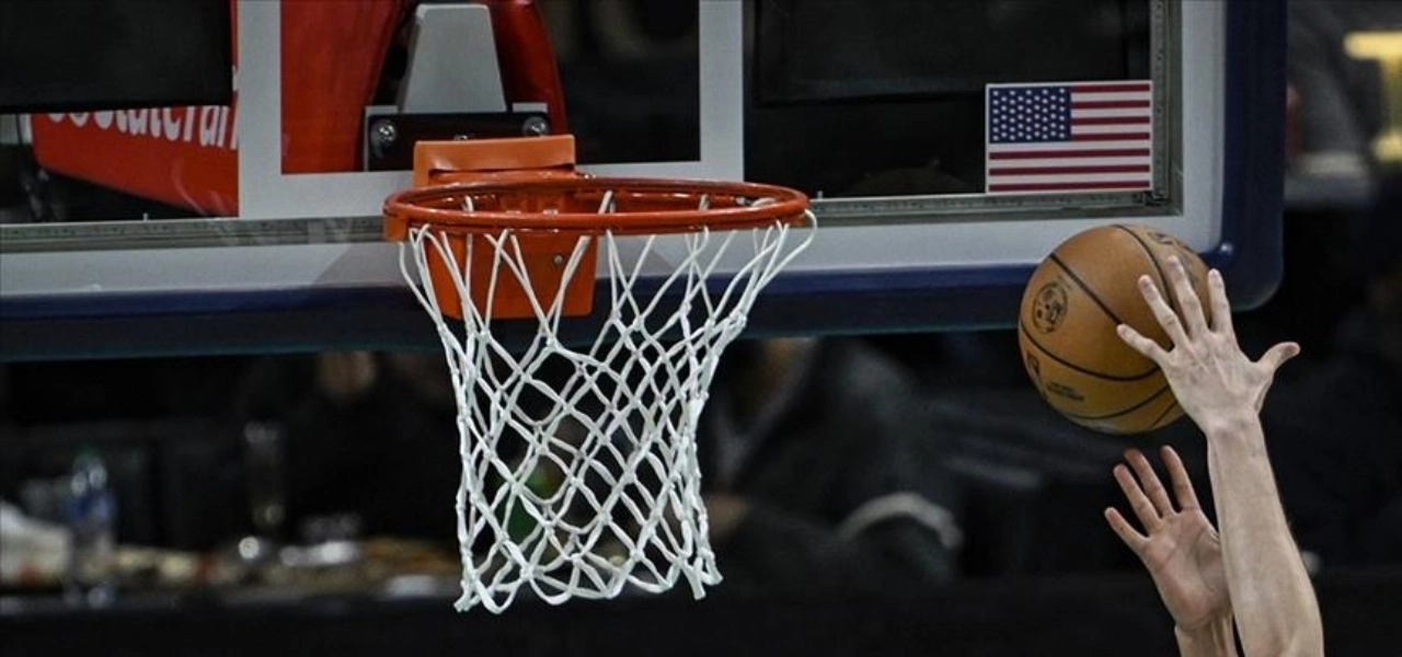 Lakers Rockets’ı yendi, üst üste 6. galibiyet