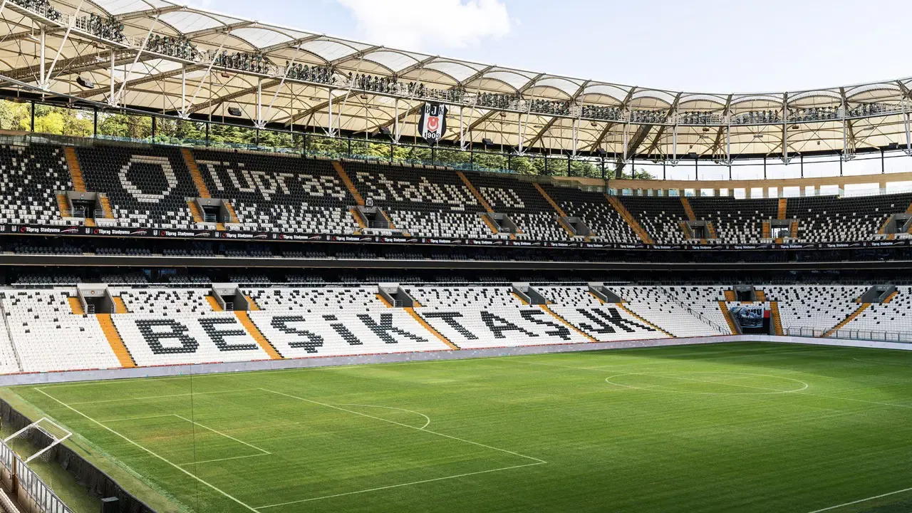 Beşiktaş kasayı doldurdu: Rekor sponsorluk