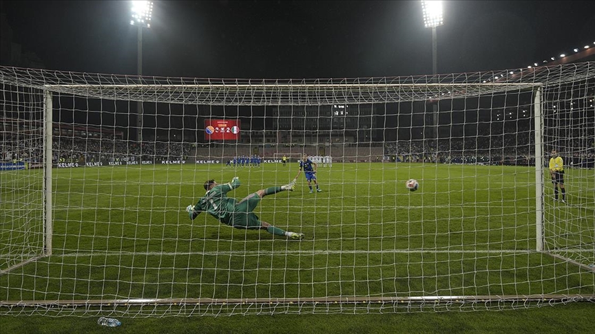 İtalyanları yıkan Bosnalı zeka: Notları çaldı, maçı aldı