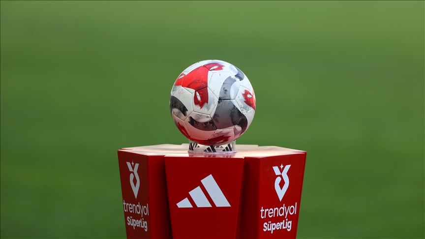 29. hafta programı açıklandı: Süper Lig’de zirve karışık