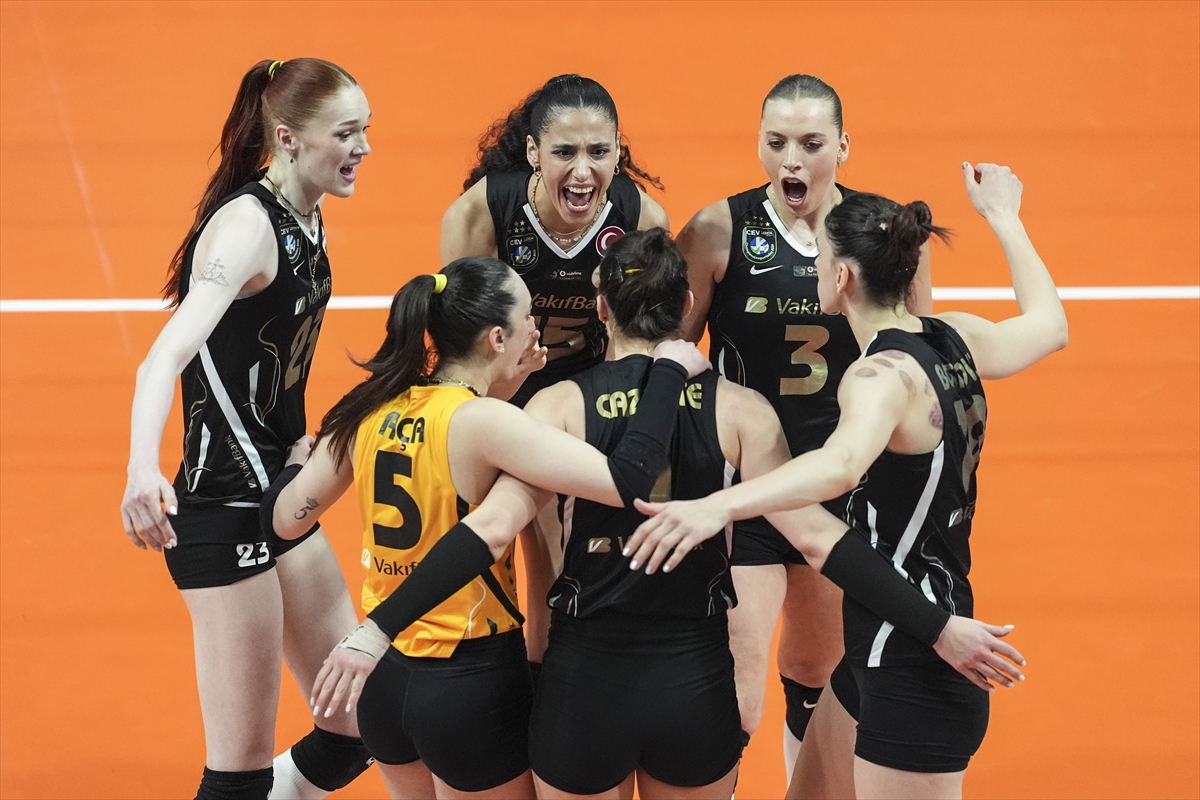 VakıfBank sahasında sözü söyledi