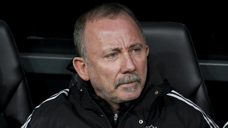 Beşiktaş’ta ayrılık planı: Kararı Sergen Yalçın verecek