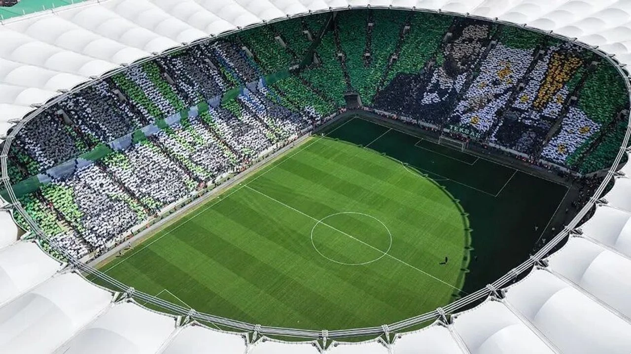 Bursaspor tribünlerinden 40 bin kartonlu dev şov