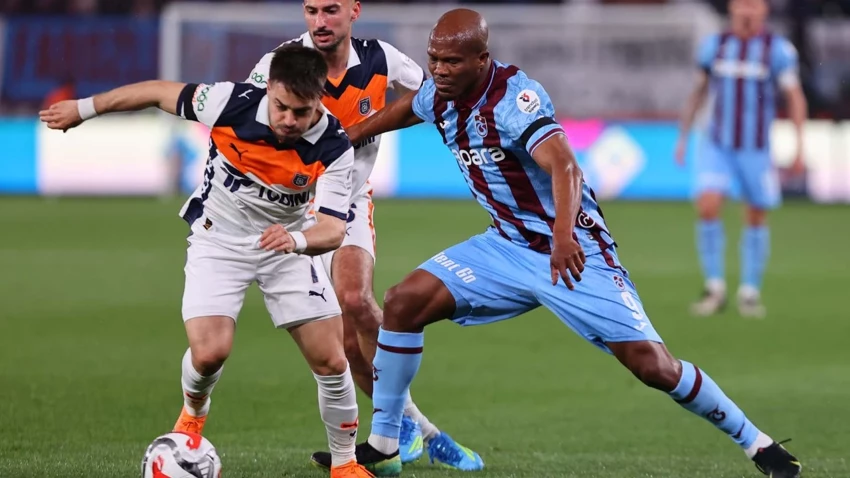 Trabzonspor maçı bitiremedi zirve yolunda yara aldı