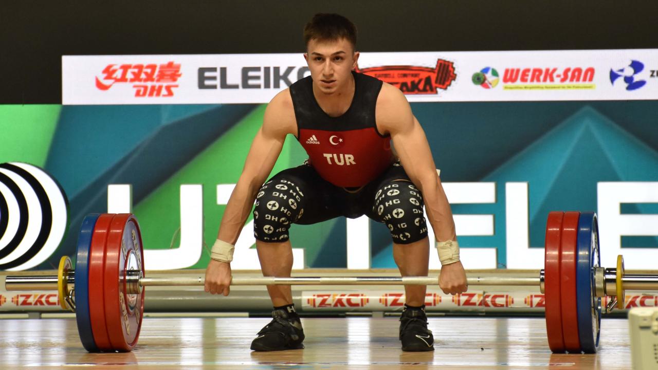 Yusuf Fehmi Genç Avrupa şampiyonu oldu: Altın madalya geldi