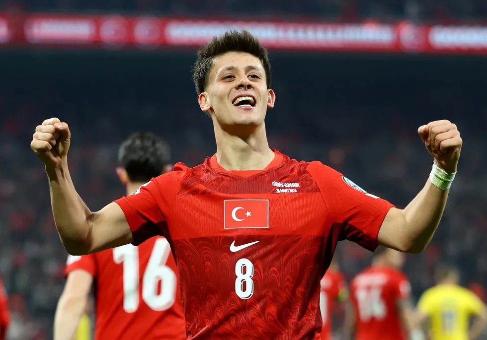 Milli yıldızdan kötü haber geldi