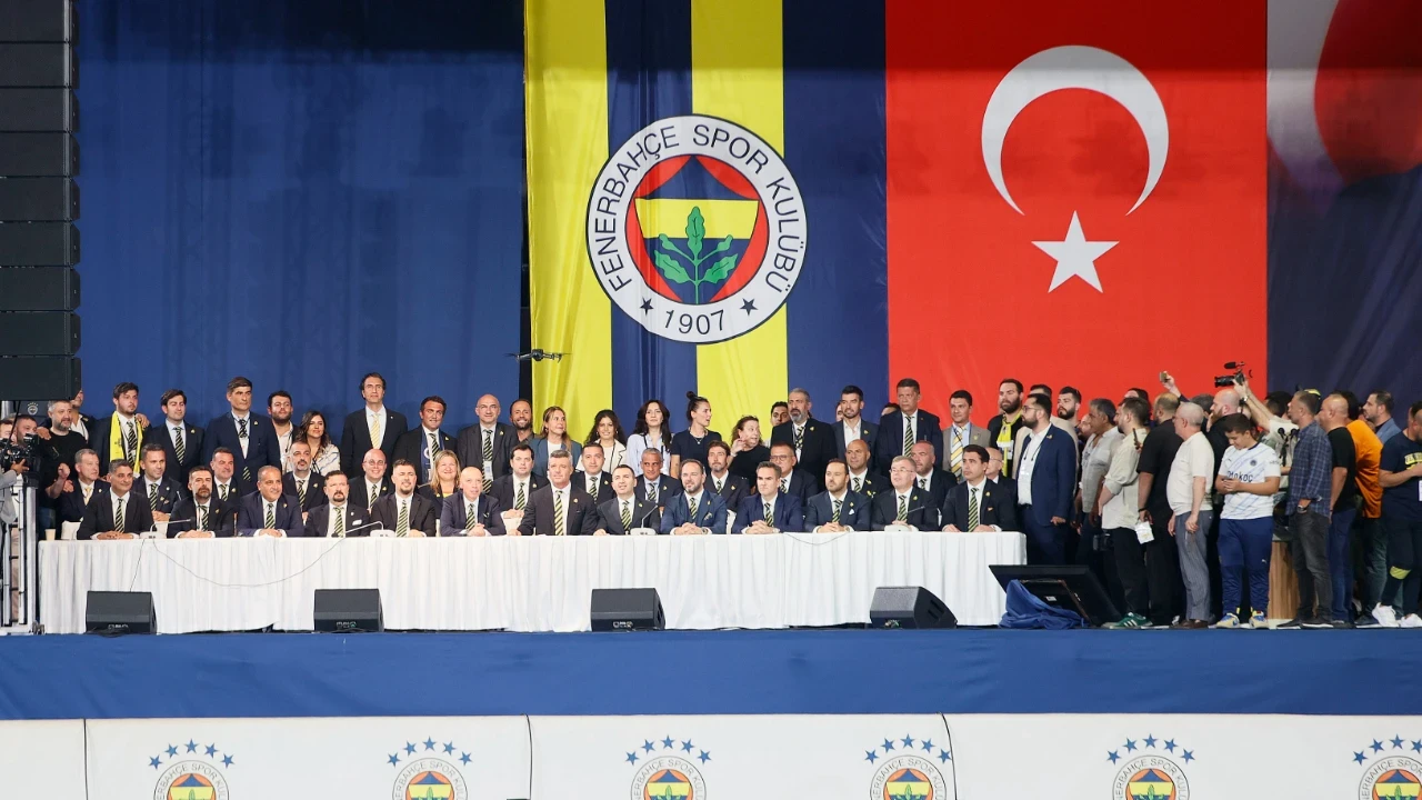 Fenerbahçe seçime gidiyor: Adaylar netleşiyor