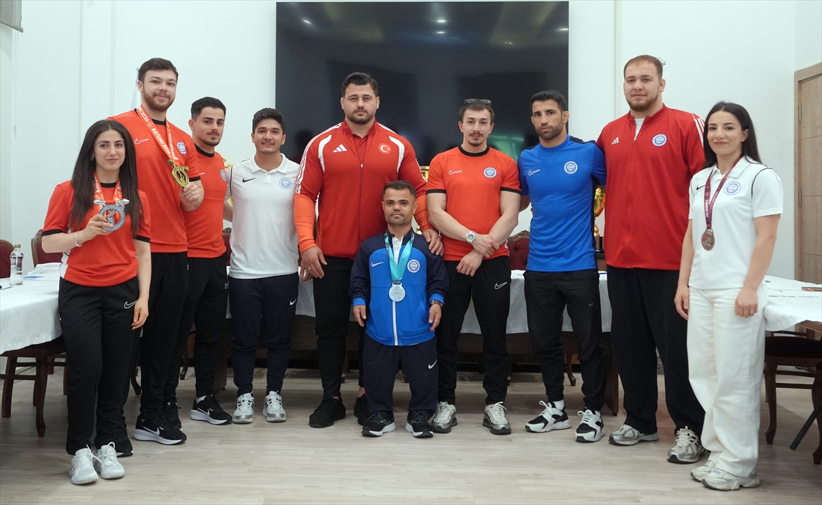 Avrupa’da zirveye çıkan milliler Ankara’da buluştu