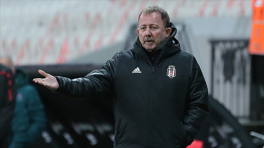 Beşiktaş’ta deprem: Sergen Yalçın’dan ayrılık sinyali