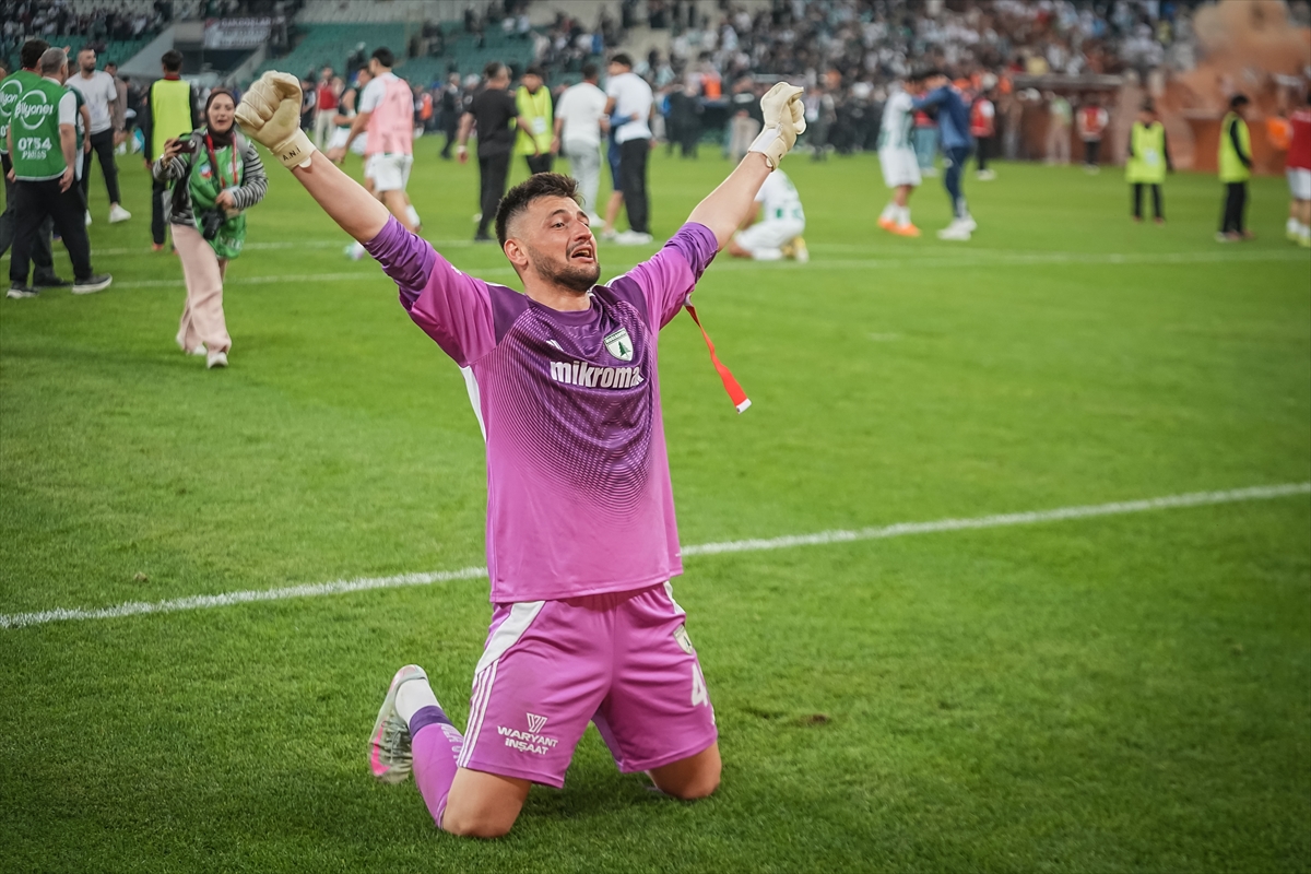 Nefes kesen finalde Muğlaspor 1. Lig’e çıktı