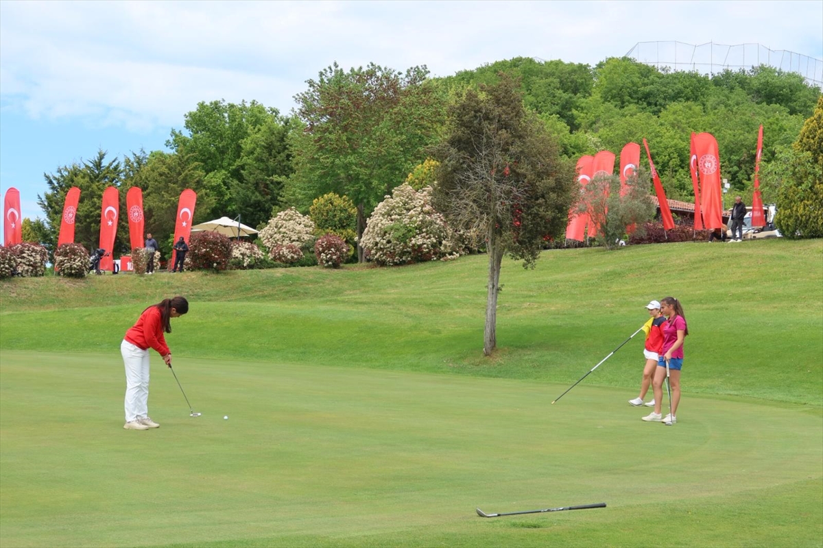 Türk golfünde yeni sayfa, ilk kupalar sahiplerini buldu