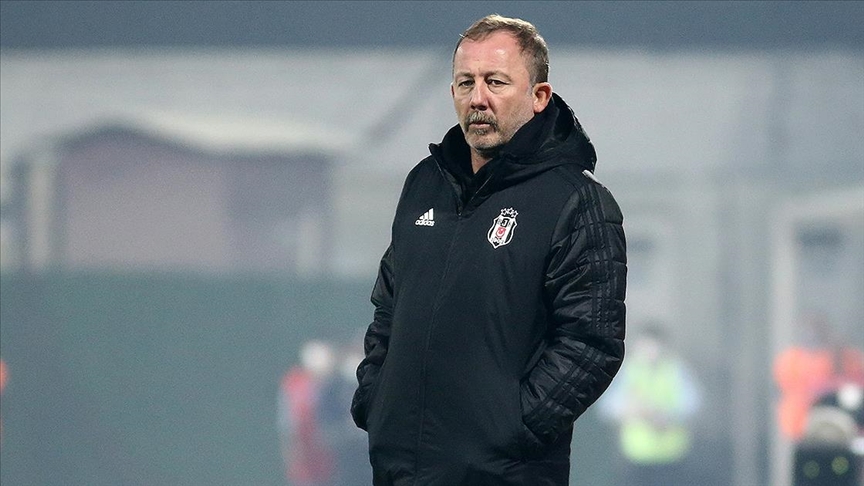 Zirveden ayrılık çıktı: Beşiktaş'ta Sergen Yalçın dönemi sona erdi