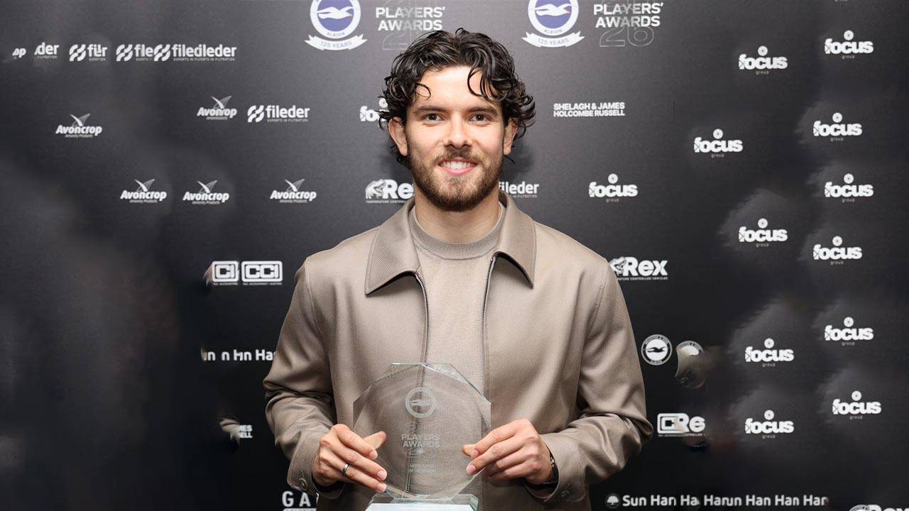Ferdi Kadıoğlu Brighton’da sezonun oyuncusu seçildi