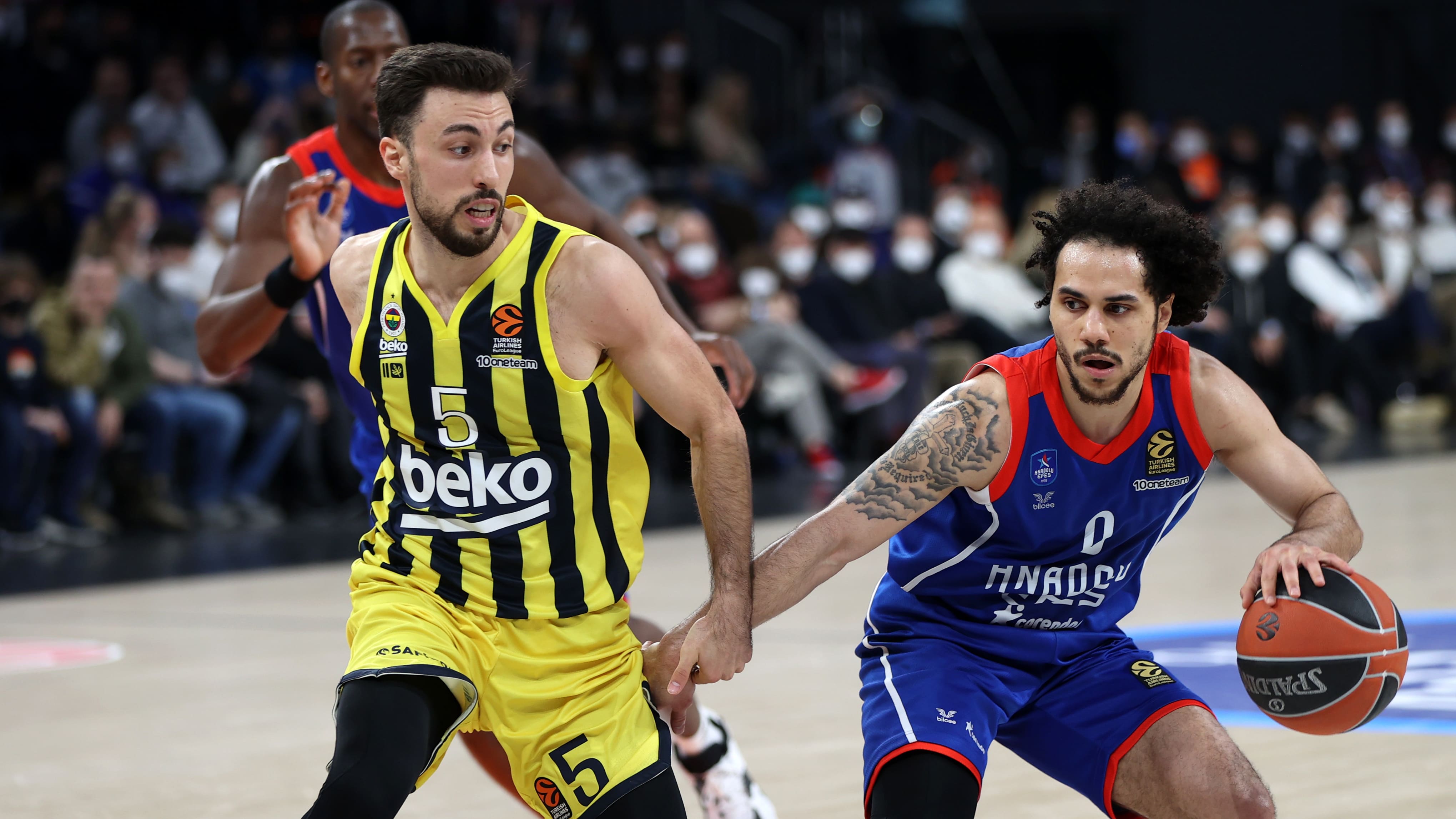 Süper Lig'de Fenerbahçe Beko Anadolu Efes’i ağırlayacak