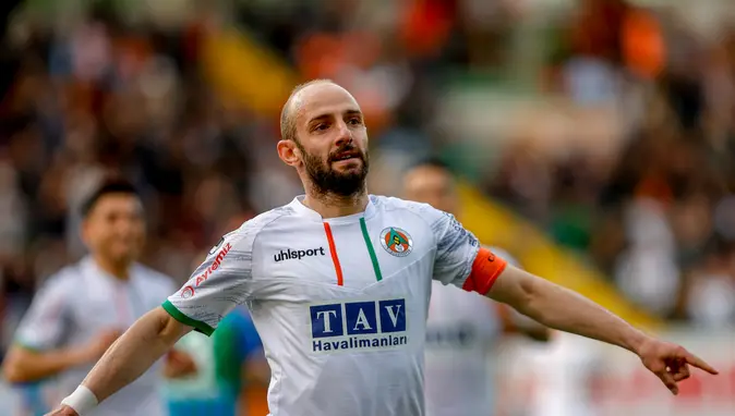 Kaptandan yürek burkan mesaj! Alanyaspor defterini kapattı