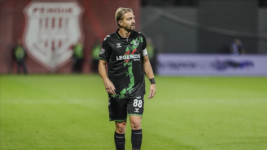 Yıllarca zirvede oynadı! 37 yaşında futbolu bıraktı