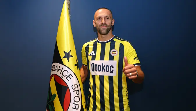 Fenerbahçe’de forvete eski tanıdık! Muriqi imzayı attı