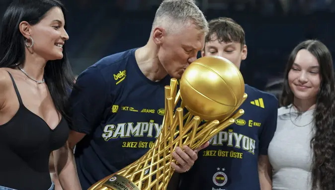 Şampiyonluk geldi, Jasikevicius kuralları tartışmaya açtı
