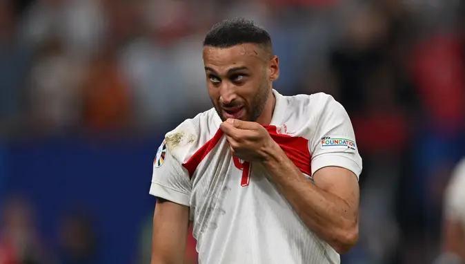 Resmen açıklandı! Cenk Tosun'un yeni takımı belli oldu