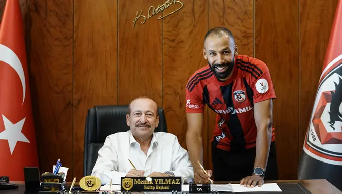 Gaziantep FK, Nazım Sangare ile yola devam dedi