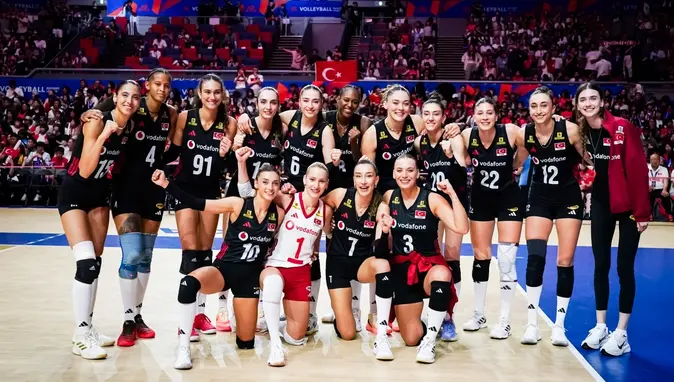 VNL'de son randevu! Türkiye, Tayland karşısında