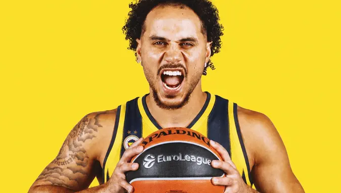 Yılın transferi! Shane Larkin resmen Fenerbahçe'de