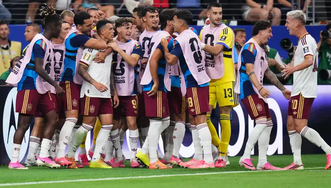 Dünya Kupası'nda finalin ilk bileti İspanya'nın