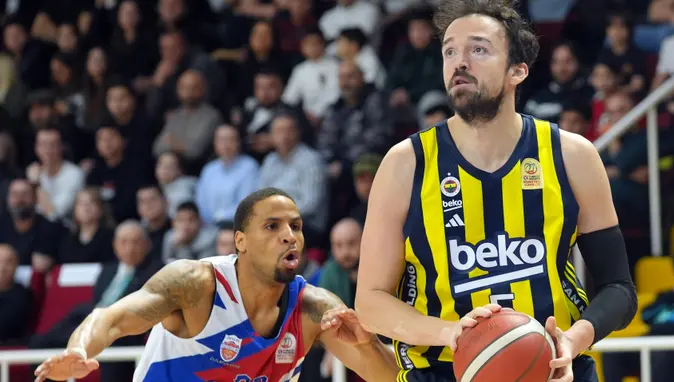 Fenerbahçe Beko'dan eski yıldızına 1 yıllık imza