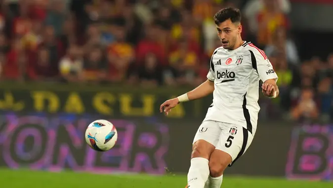 Beşiktaş'ta yaprak dökümü sürüyor! Bir ayrılık daha