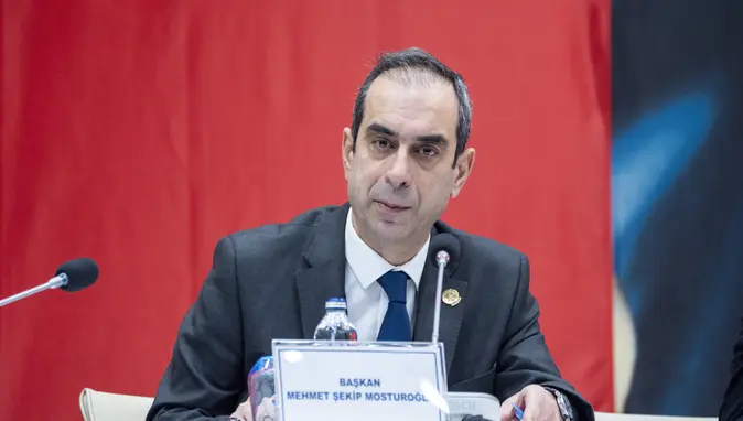 Şekip Mosturoğlu'ndan camiaya net çağrı: Tek vücut olma zamanı
