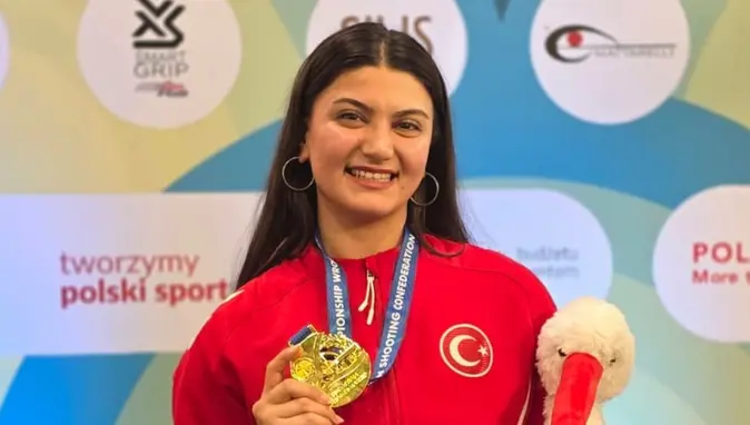 Milli atıcı Tuğba Bugur Avrupa şampiyonu oldu