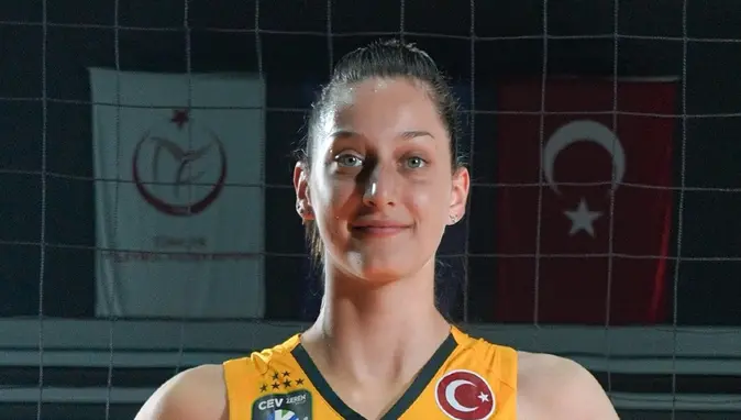 VakıfBank, Sırp smaçör Vanja Ivanovic'i kadrosuna kattı