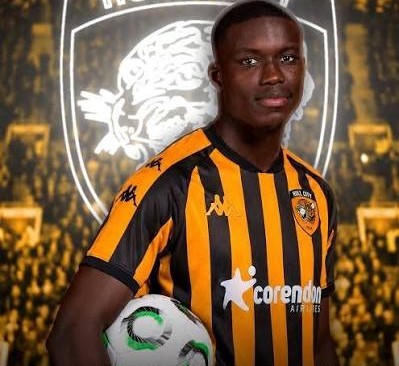 Hull City, Nobel Mendy'yi kadrosuna kattı