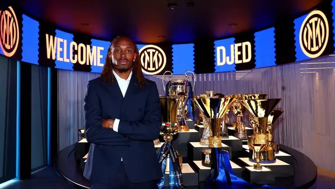 Tottenham'dan ayrıldı, Inter'e imza attı