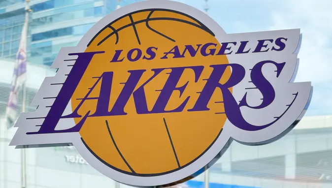 Los Angeles Lakers'ın satışında yeni skandal!