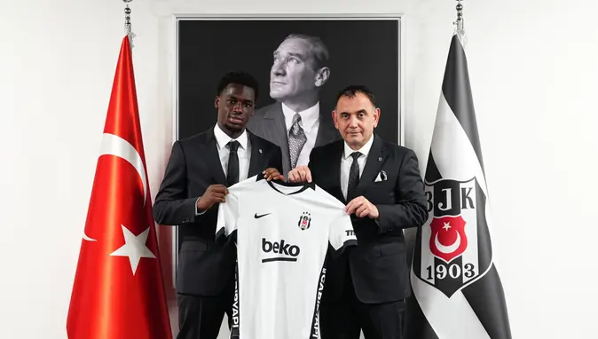 Beşiktaş, Ernest Poku’yu resmen açıkladı