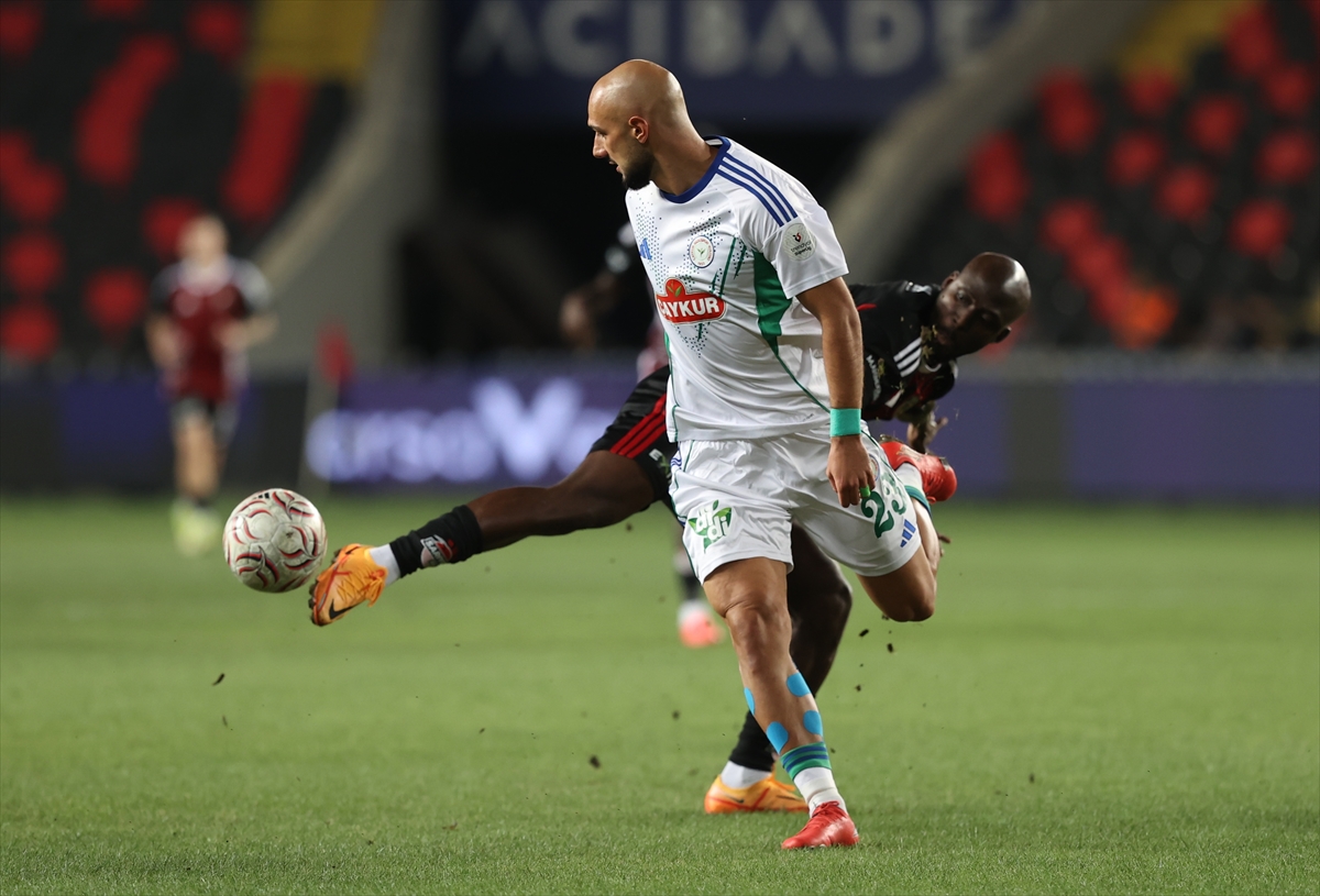 Çaykur Rizespor’dan Gaziantep’e soğuk duş
