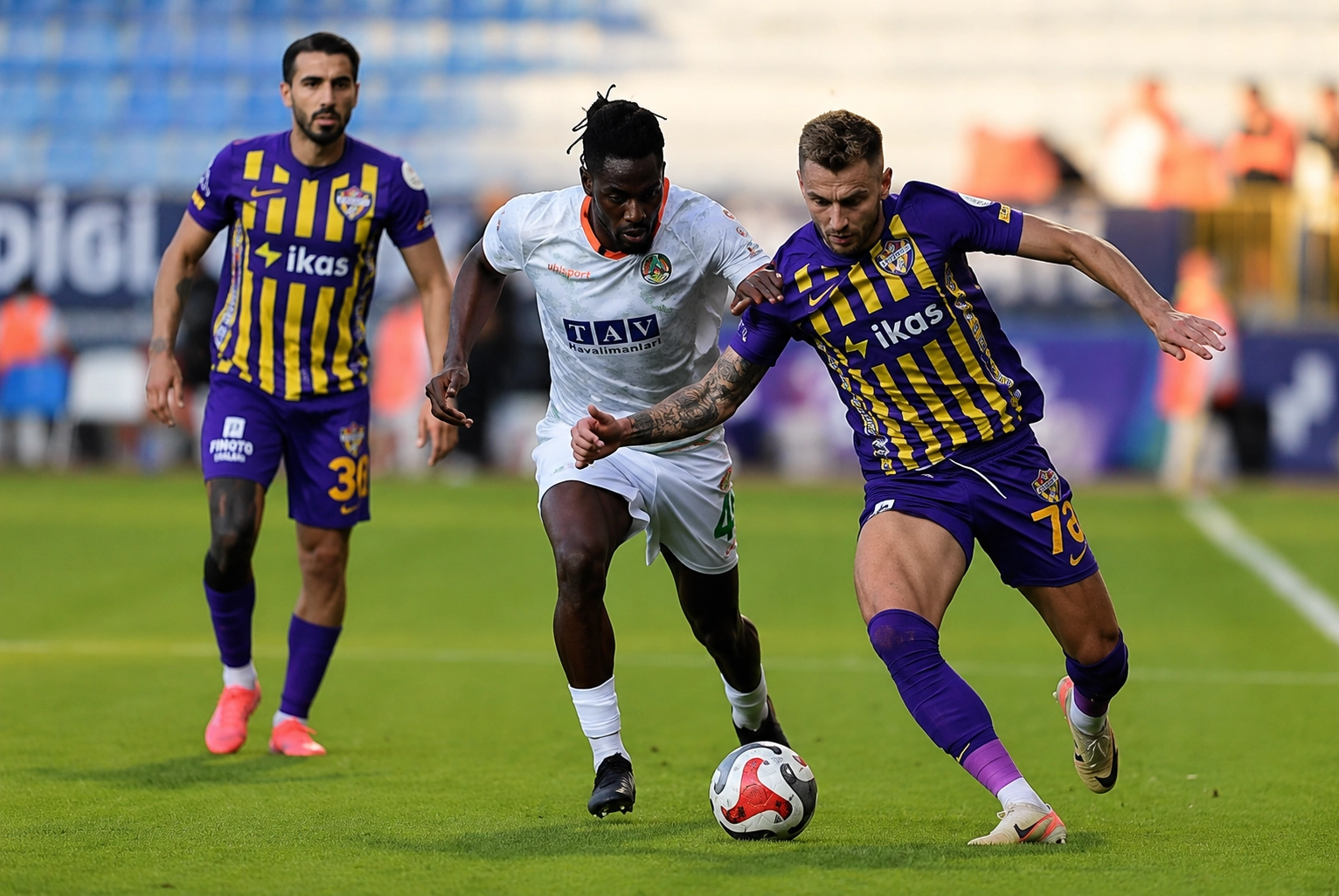 Eyüpspor’dan müthiş geri dönüş! Alanyaspor’u 2-1 mağlup etti