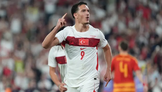 Galatasaray, Deniz Gül için görüşmelere başladı