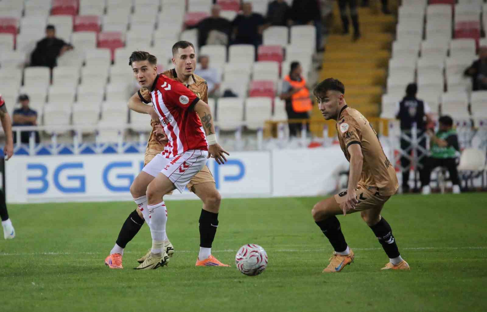 Mardin 1969 Spor'dan Sivas'ta 2-2'lik beraberlik
