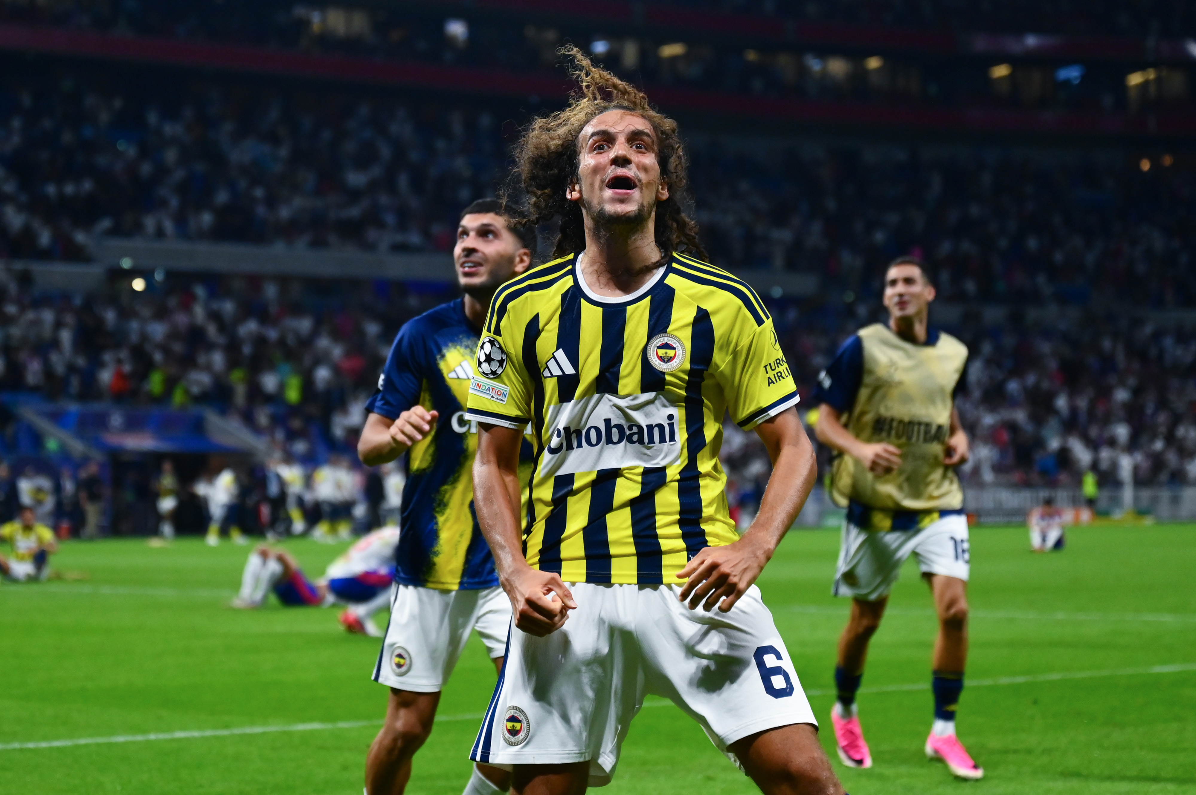 Fenerbahçe’nin iki yıldızı için disiplin süreci başladı