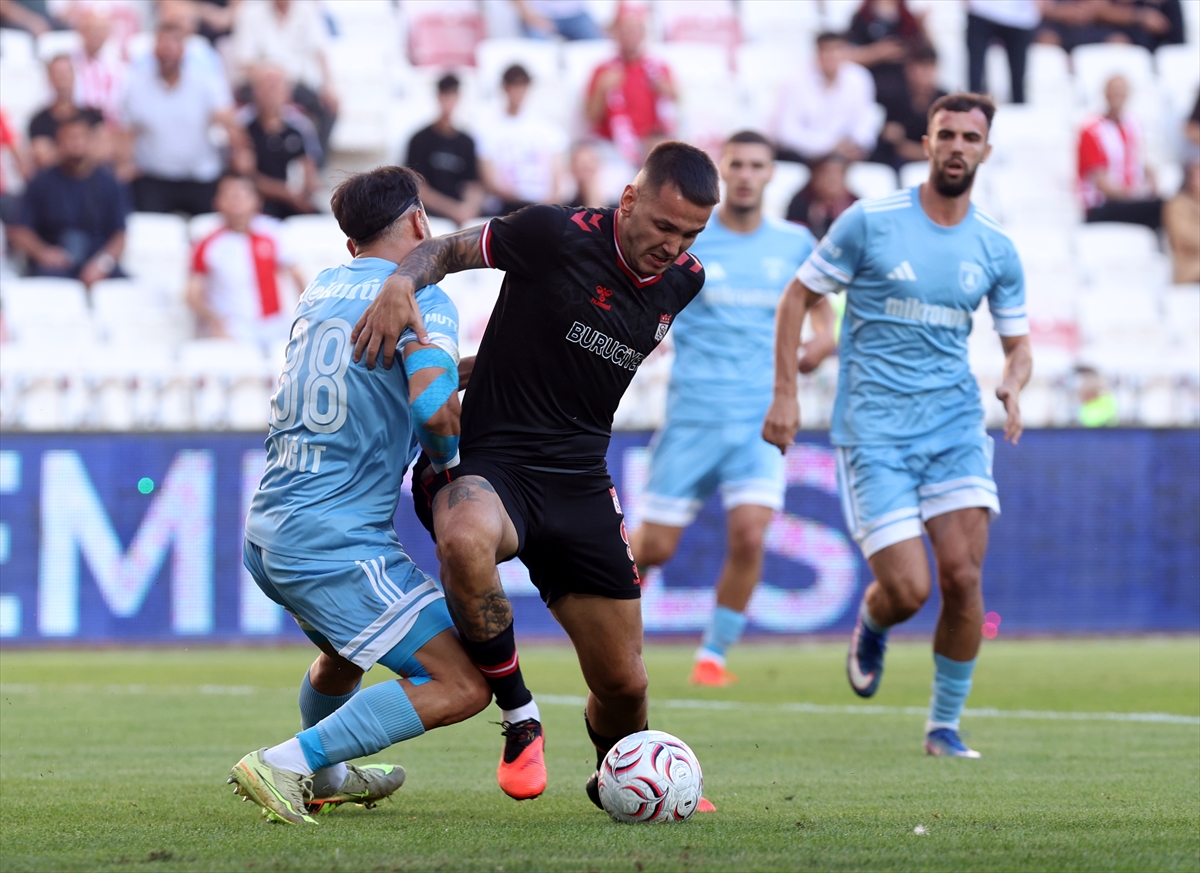 Sivasspor evinde engele takıldı! Erken gol 3 puana yetmedi