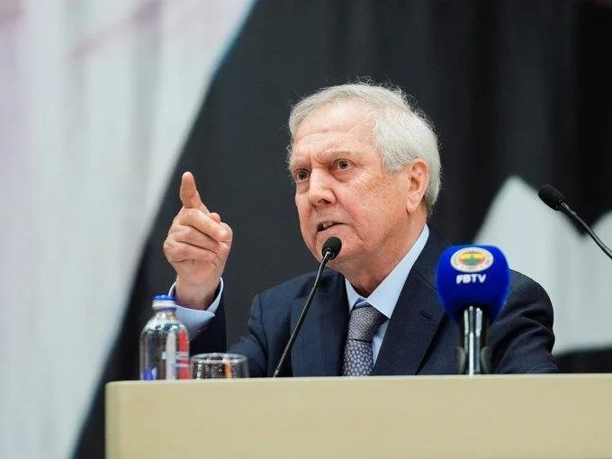 Fenerbahçe’de hareketli saatler: Aziz Yıldırım Samandıra’ya gitti
